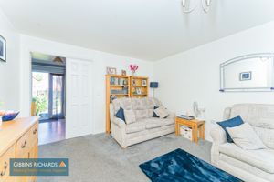 Sitting Room- click for photo gallery